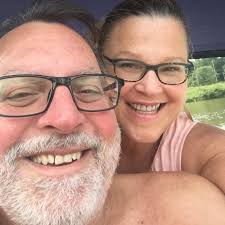 Danna Deering and Douglas Ely's Wedding Website