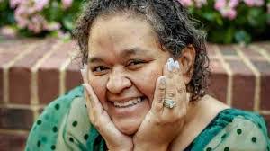 Antoinette Deleon's Instagram, Twitter & Facebook