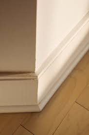 Successful Placement Of A Baseboard Creates A Level Line Against The Wall At The Top Of The Board While Maintaini Removing Baseboards Baseboards Baseboard Trim