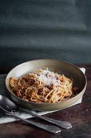 Spaghetti Bolgnese Ein Rezept Von Gernekochen De