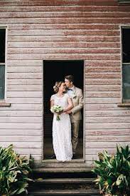 Toowoomba Garden Wedding At Gabbinbar Homestead Junebug Weddings Garden Wedding Bridal Style Junebug Weddings