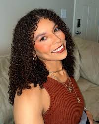 Miranda Love's Instagram, Twitter & Facebook