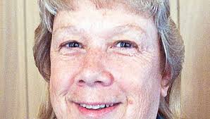 Liz Writes Life: Water Rally: 500+ attend