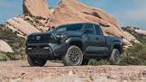 TOYOTA-TACOMA