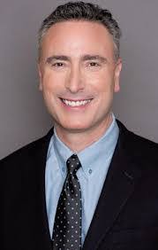 Donovan Rutledge's Instagram, Twitter & Facebook