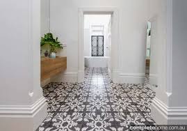 It's easy to get stumped when it comes to choosing tile patterns. Florentine Style Patterned Tiles Completehome
