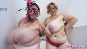 grannies with HUGE tits - XNXX.COM