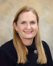 Kristin Scholl's Instagram, Twitter & Facebook