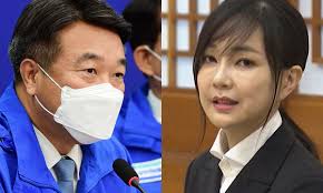 윤호중 "김건희, 가짜와 사기뿐…영부인 자격 없다 선언해야" | 모바일 JTBC뉴스