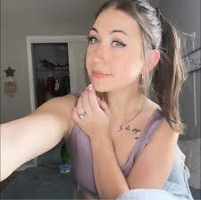 Madison Sewell's Instagram, Twitter & Facebook