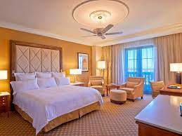 The Best Honeymoon Suites In Las Vegas