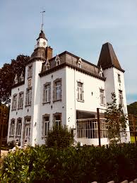 To help, here are the top 20 hikes and walks around esneux — so you can just get out and go. Chateau Martin En Bord D Ourthe Appartements En Residence A Louer A Esneux Wallonie Belgique