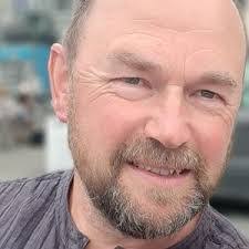 Jason Beveridge's Instagram, Twitter & Facebook