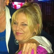 Deborah Ashmore's Instagram, Twitter & Facebook