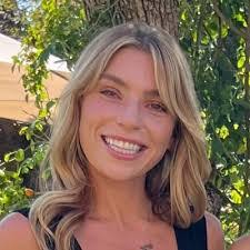 Breanna Travis's Instagram, Twitter & Facebook