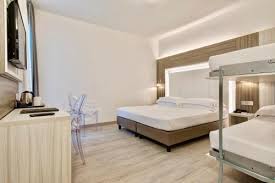 Unico hotel a trieste con garage privato a pagamento, 62 camere dotate di ogni comfort con bagno. Best Western Hotel San Giusto Trieste Updated 2021 Prices