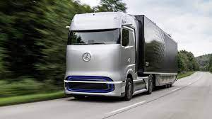 Mercedes' urban etruck has a range of 124 miles. Mercedes Benz Previews Fuel Cell Semi With Genh2 Truck Concept