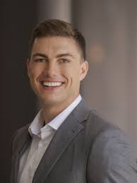 Landon Foster's Instagram, Twitter & Facebook