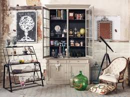 Deco Cabinet De Curiosites Elle Decoration Cabinet De Curiosite Mobilier De Salon Chehoma