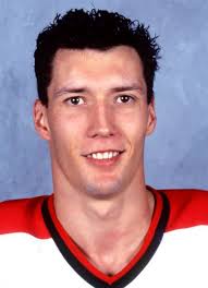 Player photos for the 1988-89 Northern Michigan University at hockeydb.com