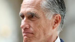 Murray Mathis's Instagram, Twitter & Facebook