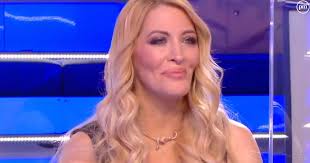 Chapelet de lourdes (en français) le chapelet quotidien médité de la grotte des apparitions de lourdes (france). Tous Les Programmes De La Tele Du 6 Au 12 Mars 2021 Puremedias