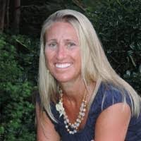 Allison Makovec's Instagram, Twitter & Facebook