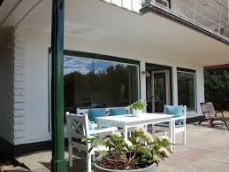 Ein haus am meer kaufen, irgendwo zwischen dem silbernen schimmern des mondes und dem abtauchen der sonne über den vielen, vielen kleinen wellen am ende eines wunderschönen tages. Ferienhaus Haus Am Strand Wyk Auf Fohr Firma Sabine Lorenzen Immobilien Frau Sabine Lorenzen