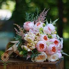 Fresh flower arrangements, roses, plants, gift baskets and floral exclusives at low prices with same day flower delivery to houston, tx. Bulk Wholesale Flowers Diy Flowers Wedding Flowers
