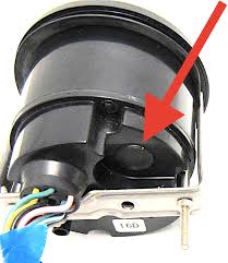 This is a 2 wire 3 bolt mount power trim/tilt motor with ring terminals. 6y5 8350t D0 00 Tachometer Install Yamaha Outboard Parts Forum