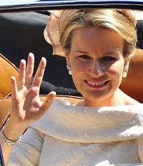 Queen mathilde of belgium (born jonkvrouw mathilde d'udekem d'acoz on 20 january 1973) is the wife of king philippe, who ascended the throne following the abdication of his father, king albert ii, on 21 july 2013. File Belgian Queen Mathilde Jpg Wikimedia Commons