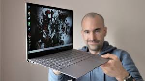 Long battery runtime and under 1 kg. Samsung Galaxy Book S Review Super Skinny Ultraportable Youtube