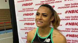 Certains voient en elle l'avenir de l'athlétisme. Sydney Mclaughlin After Making Pro Debut At 2019 New Balance Indoor Grand Prix Youtube