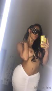 Blu Jasmine - Porn Videos & Photos - EroMe