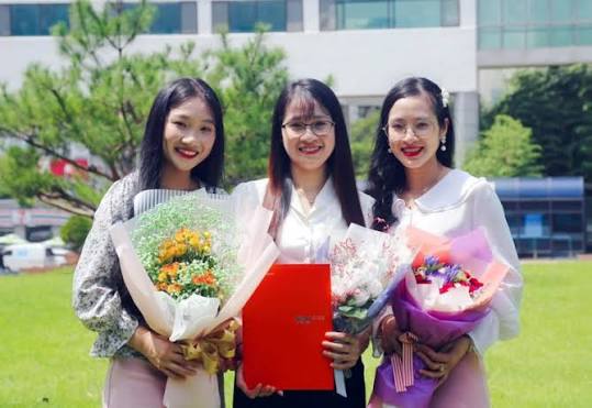 한류로 결심한 한국 유학… 영산대 동문 된 베트남 세 자매 - 양산시민신문