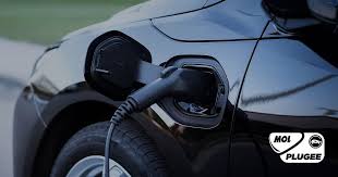 Acum, cardurile de carburant mol permit monitorizarea în timp real a tranzacţiilor efectuate, prin accesul la centrul virtual de carduri, dar confera si beneficiile unei game largi de alte servicii: Mol Plugee Incarca Te Cu Energie