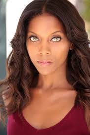 Lena Everett's Instagram, Twitter & Facebook