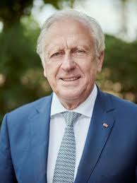 Prof. Dr. Dr. h.c. mult. Hanns Prütting