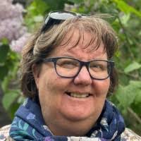 Tina Lantz's Instagram, Twitter & Facebook