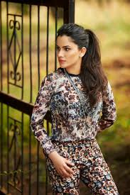 When i click on the zip file to view the contents, i would like to see a thumbnail of these images (even when i am in extra large icons mode). 43 Bollywood Actress Wallpaper Zip File Download Richi Galery