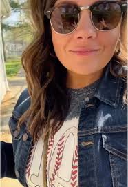 What a year 🎢. 2 0 2 5 we are ready for YOU! #eventseason #OOTD #coatdrive  #paintparty #hatbar #newfriends #santa #bestleggings #friendsinbusiness  #BestFriends #Summer #dogsoftiktok #permanentjewelry ...