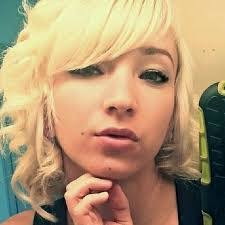 Alicia Newcomb's Instagram, Twitter & Facebook