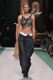 Victoria Beckham Spring 2025 Ready-to-Wear Runway, Fashion Show &  Collection Review