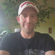 Hey is there a camp/ accomodation to stay at near Ottawa? Looking to come  for the 1 year anniversary