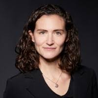 Cara Russo's Instagram, Twitter & Facebook