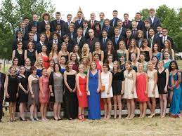 Languages german native or bilingual proficiency english native or bilingual proficiency french. 82 Stars Sagten Dem Simon Marius Gymnasium Ade Gunzenhausen Nordbayern