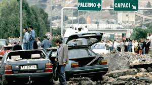 Giuseppe costa, fratello della vedova di un agente della scorta del giudice giovanni falcone ucciso nella strage di capaci, è stato arrestato a palermo per associazione mafiosa, accusato di aver riscosso il pizzo per conto del clan del boss gaetano. Ex Poliziotto Mise L Esplosivo Sotto L Autostrada L Ultima Rivelazione Sulla Strage Di Capaci Ilsicilia It
