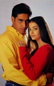 Abhishek Bachchan And Aishwarya Rai Actress Aishwarya Rai Vintage Bollywood Aishwarya Rai Bachchan