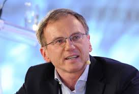 In 2017 politico europe called him one of europe's most skilled (and feared) political journalists. Armin Wolf Fakenews Uber Silvester In Koln