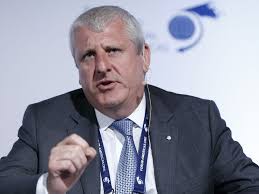 SNC-Lavalin CEO postpones speech to sharpen French skills